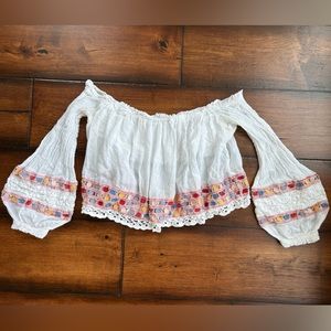 Free People off-shoulder long sleeve top. Size XS.